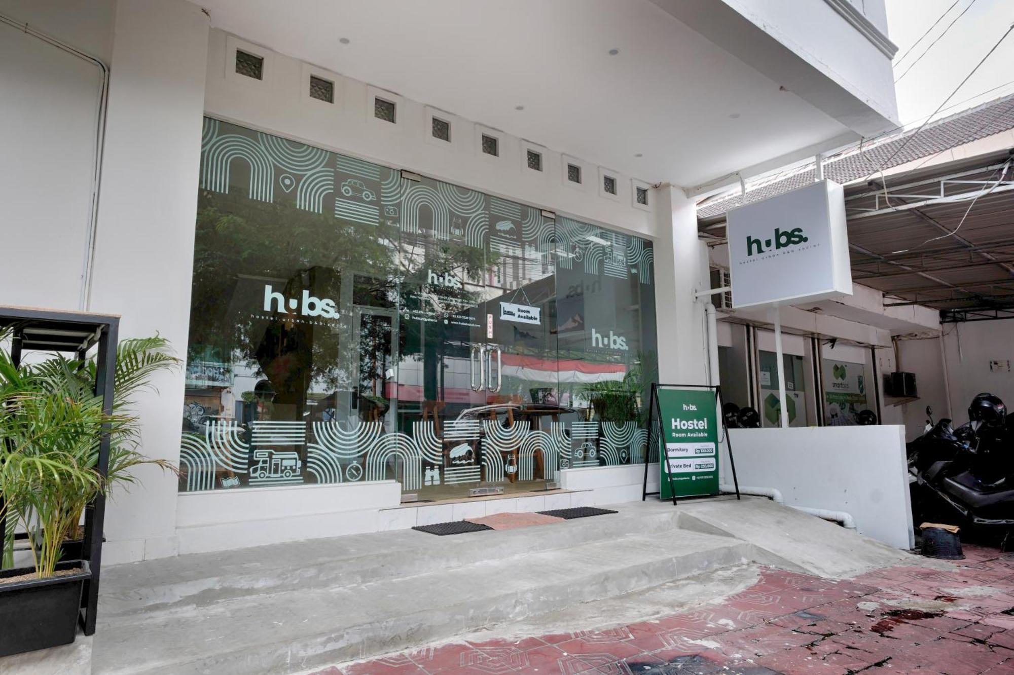 Hubs Hostel Yogyakarta Bagian luar foto