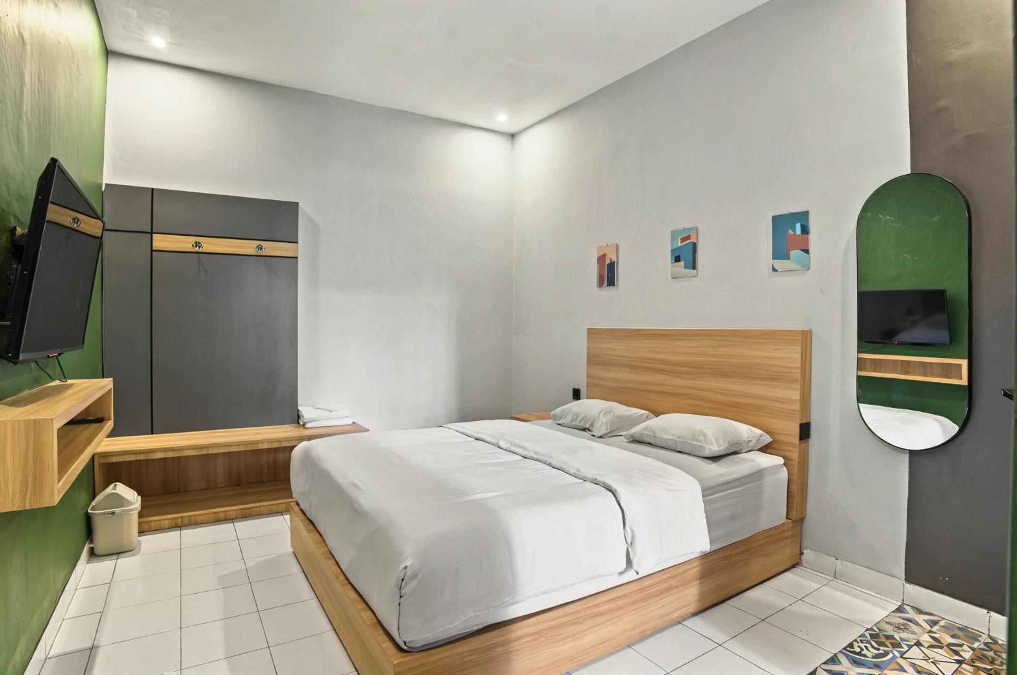 Hubs Hostel Yogyakarta Bagian luar foto